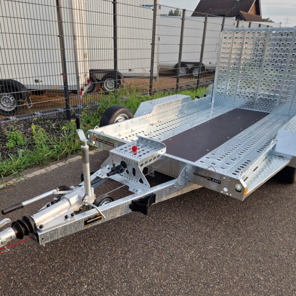 Brian James Digger Plant 543-3217-35-2-12 320×170 Auffahrklappe Reserverad Schaufelablage 3500kg