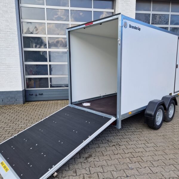 Brenderup Cargo Dynamic CD350 TB R ST 350x155x185cm Heckrampe Seitentür Wabenwände (L) 2500kg